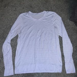 Lululemon long sleeve mesh shirt